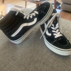 Vans Sk8-Hi Canvas Black and White Hightops